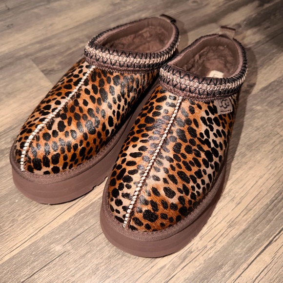 UGG Brown Leopard Taz - Brand New Never Worn, original packaging included - Picture 7 of 7